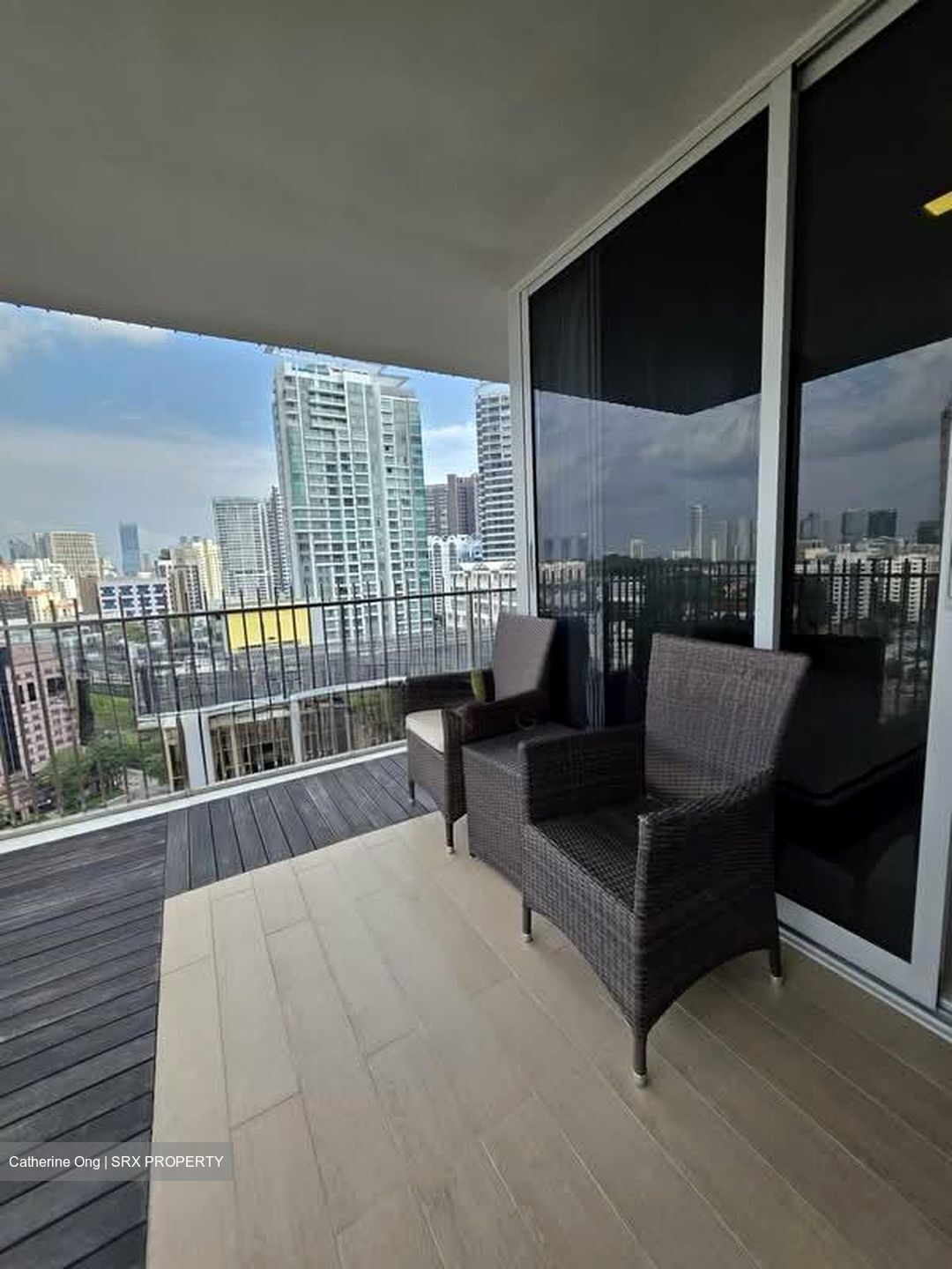 Devonshire Residences (D9), Apartment #590838871